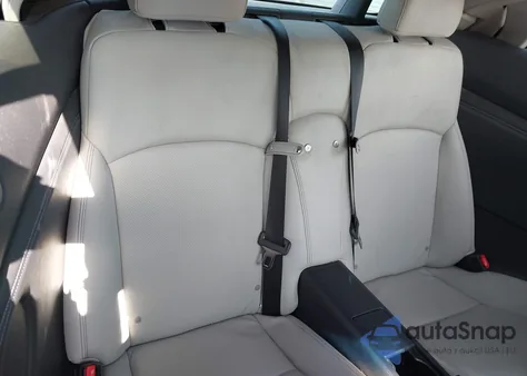 2011 Lexus Is 250C из США, поврежденный, VIN JTHFF2C25B2519472